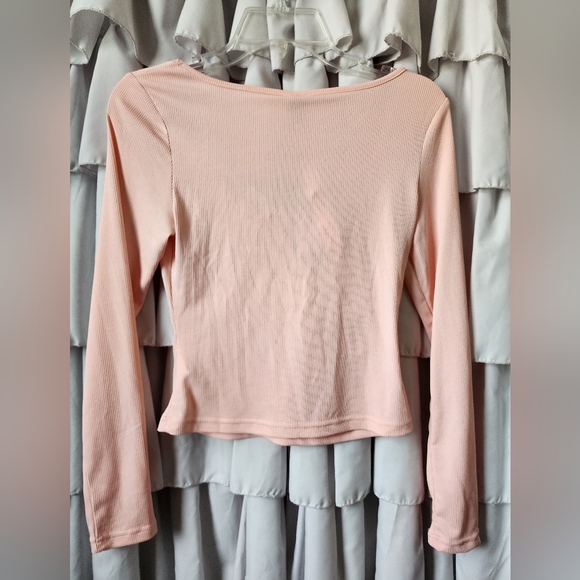 NWT Women's Romwe Long Sleeve  Pink Top Size Small - Picture 3 of 5